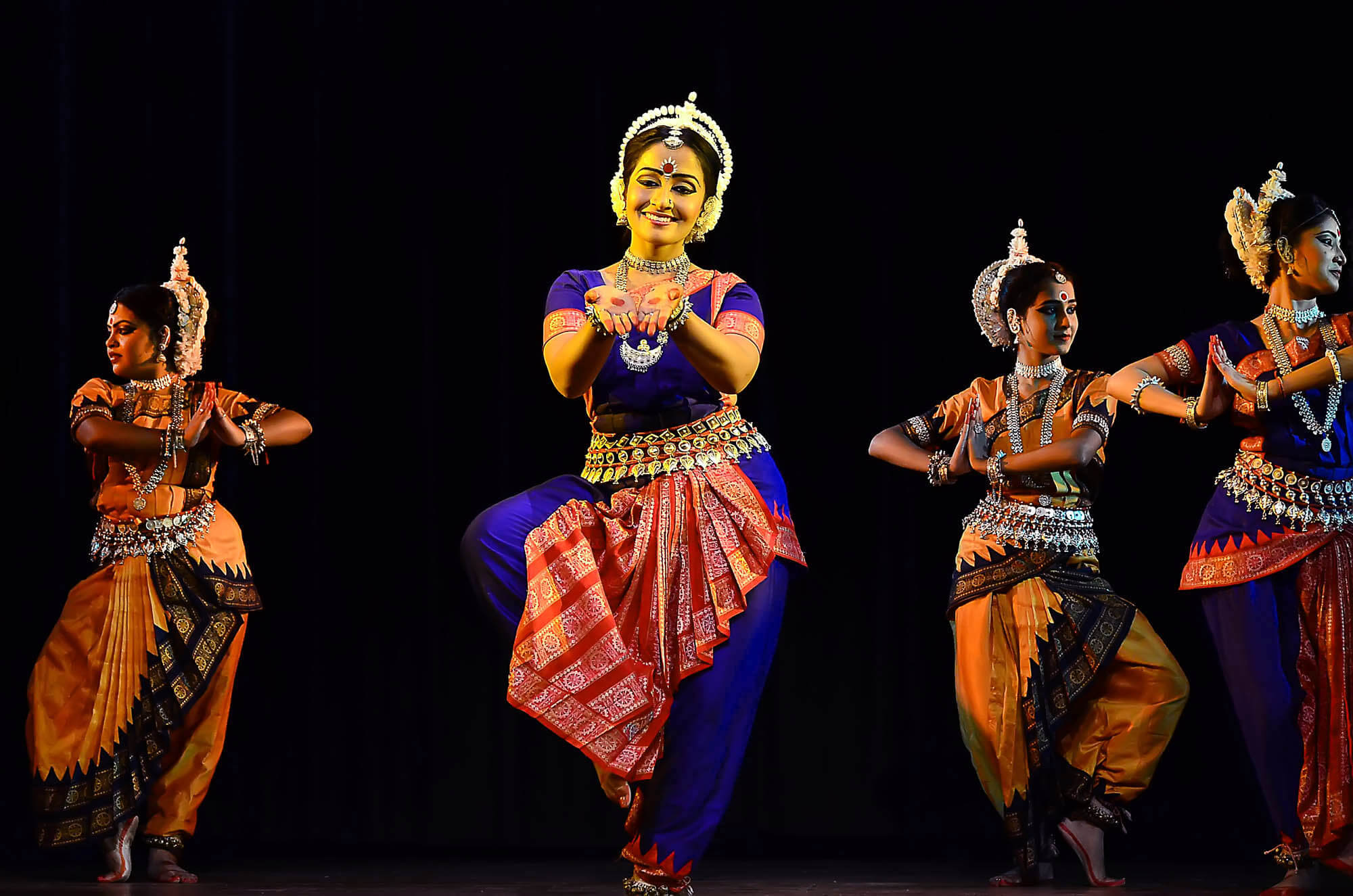 Raibeshe martial dance West Bengal performers with swords and shields